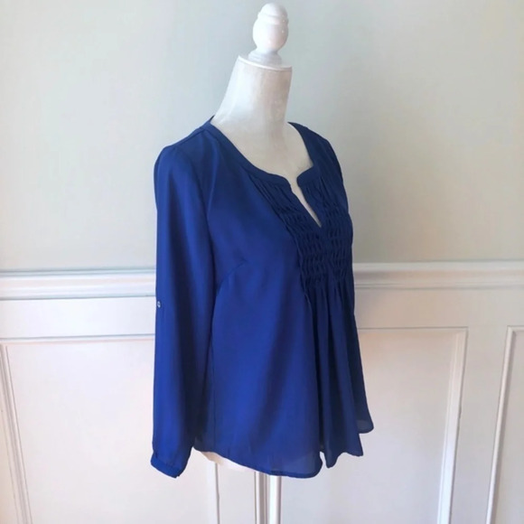 Stitch Fix Skies Are Blue Cobalt Blouse Top NWT - Picture 3 of 4